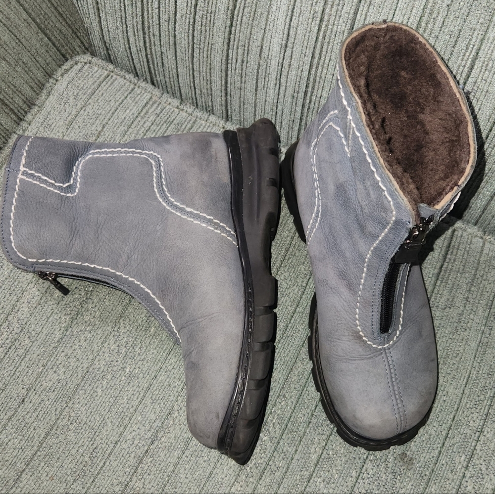 Pajar Blue Leather Winter Booties
